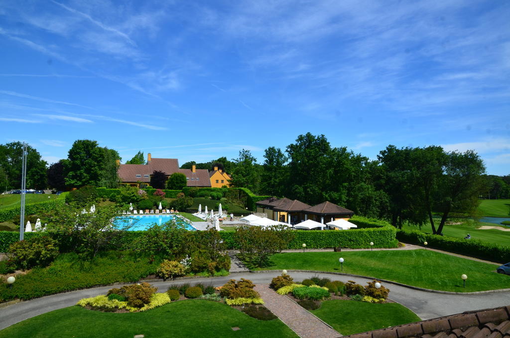 Golf Hotel Castelconturbia Agrate Conturbia Esterno foto