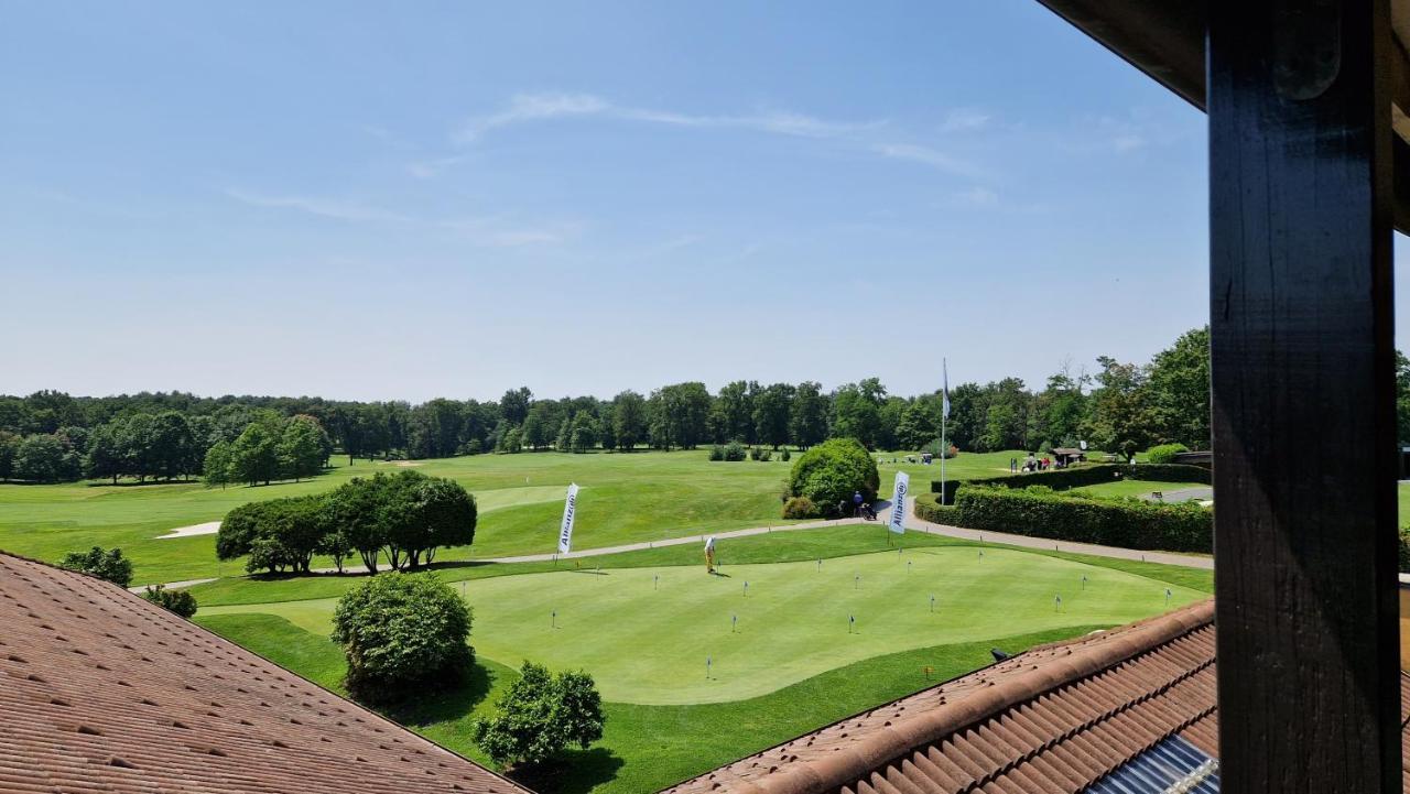 Golf Hotel Castelconturbia Agrate Conturbia Esterno foto